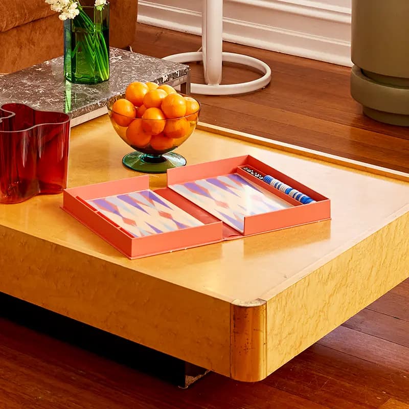 rent_bond-photo-coffee-table.webp